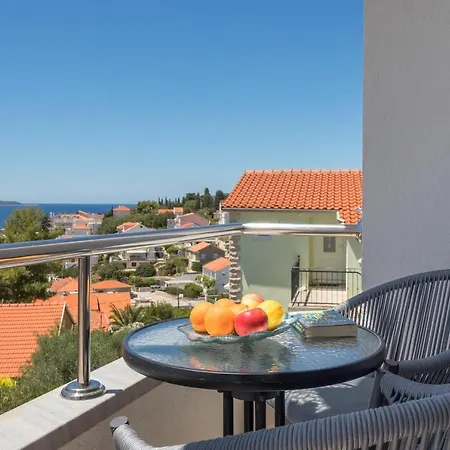 Jakic Hvar Town