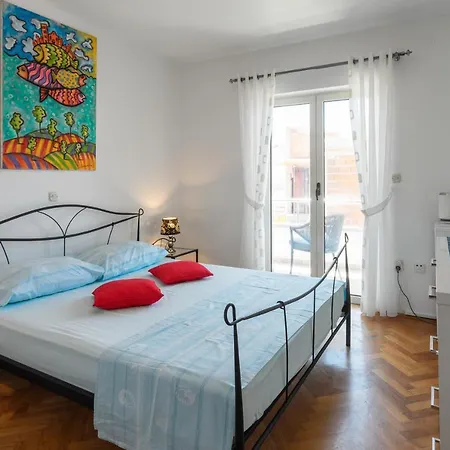 Apartament Jakic *